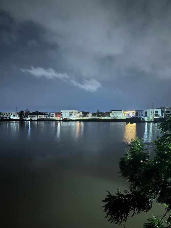 Guided Hospitality - Luxury Accommodations Lagos Extérieur photo