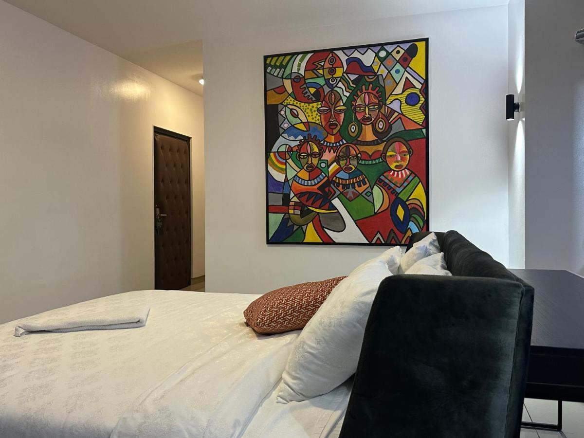 Guided Hospitality - Luxury Accommodations Lagos Extérieur photo