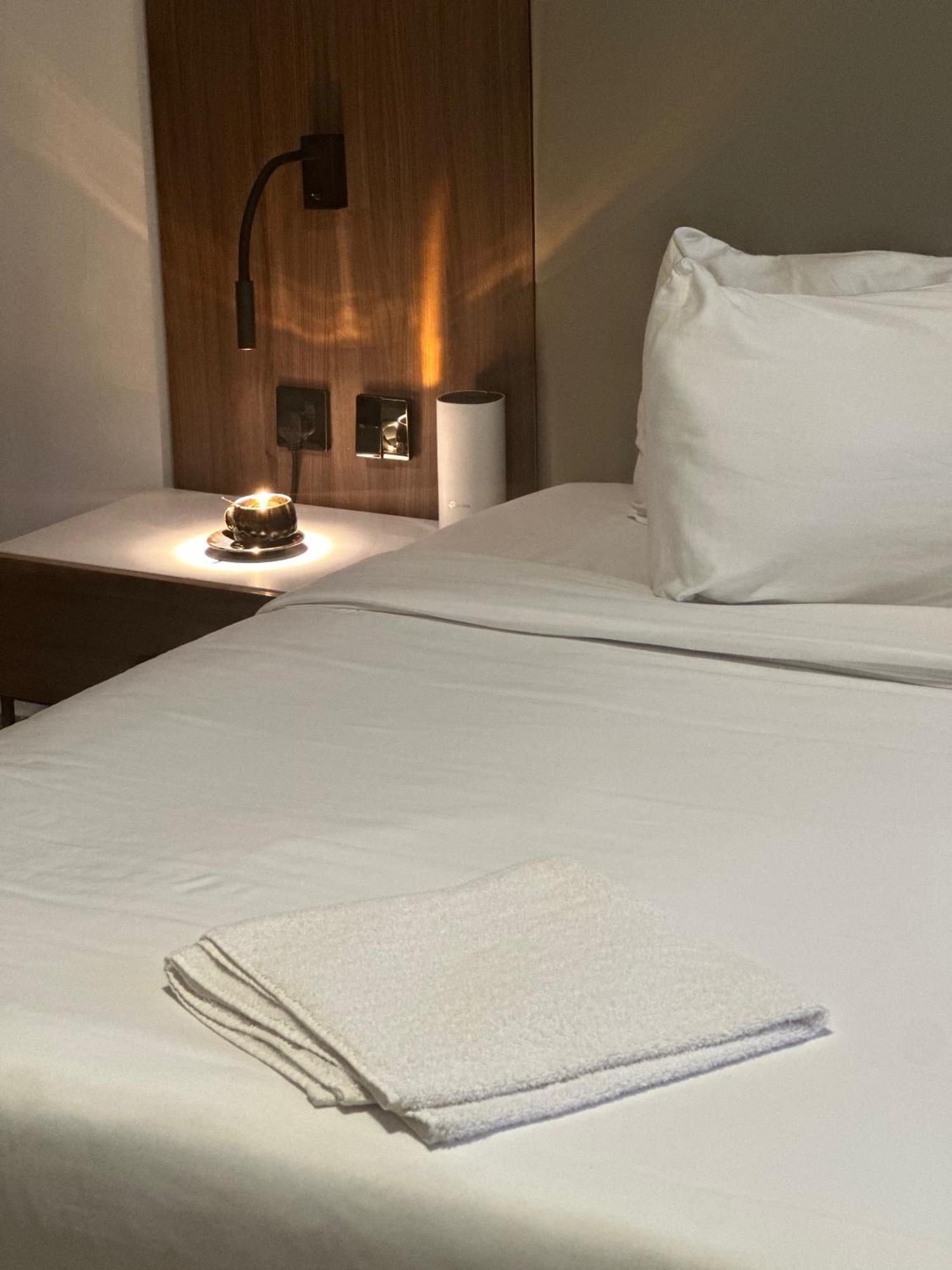 Guided Hospitality - Luxury Accommodations Lagos Extérieur photo